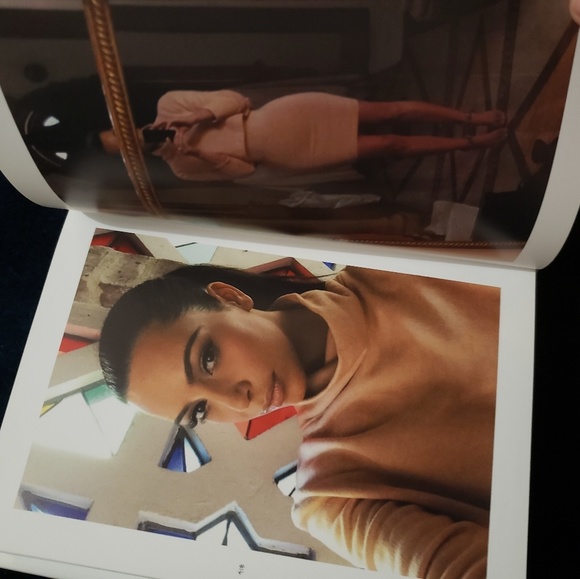 Kim Kardashian West Selfish Autographed book - Picture 4 of 4